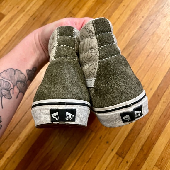 Women’s Vans Green Floral High Tops - size 9 - Picture 7 of 8